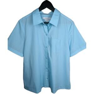 Foxcroft Button Up Shirt Size 12 Wrinkle Free Robin's Egg Blue Top Short Sleeve